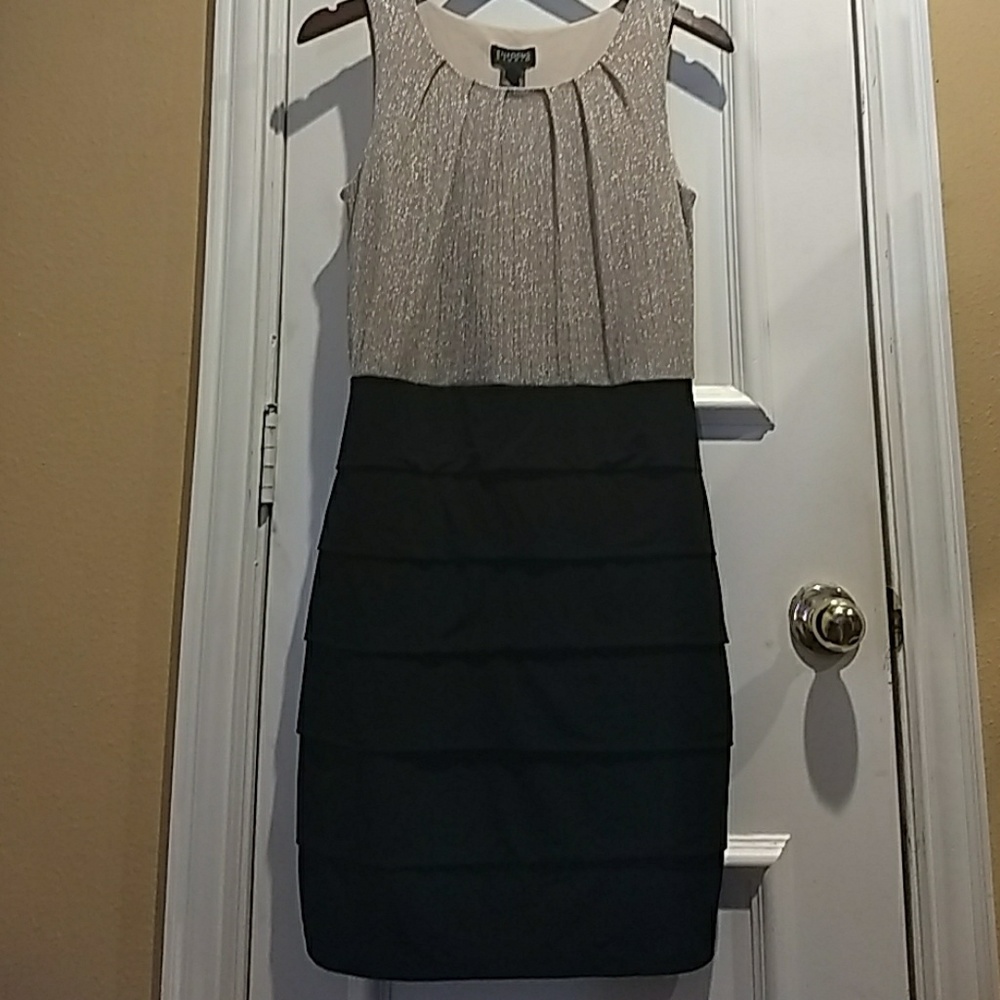 ❤️FINAL PRICE ❤️DRESS 👗 👗 ENFOCUS STUDIO - Picture 1 of 8